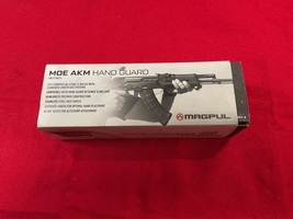 MAGPUL  MOE AKM HANDGAURD