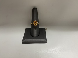  10kt yellow gold dia/topaz 2.20dwt ring