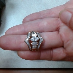  10KT Gold Diamond Ring