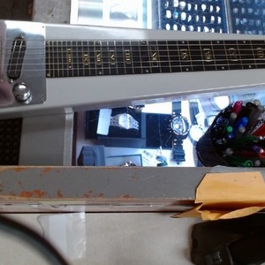 lapsteel guitar
